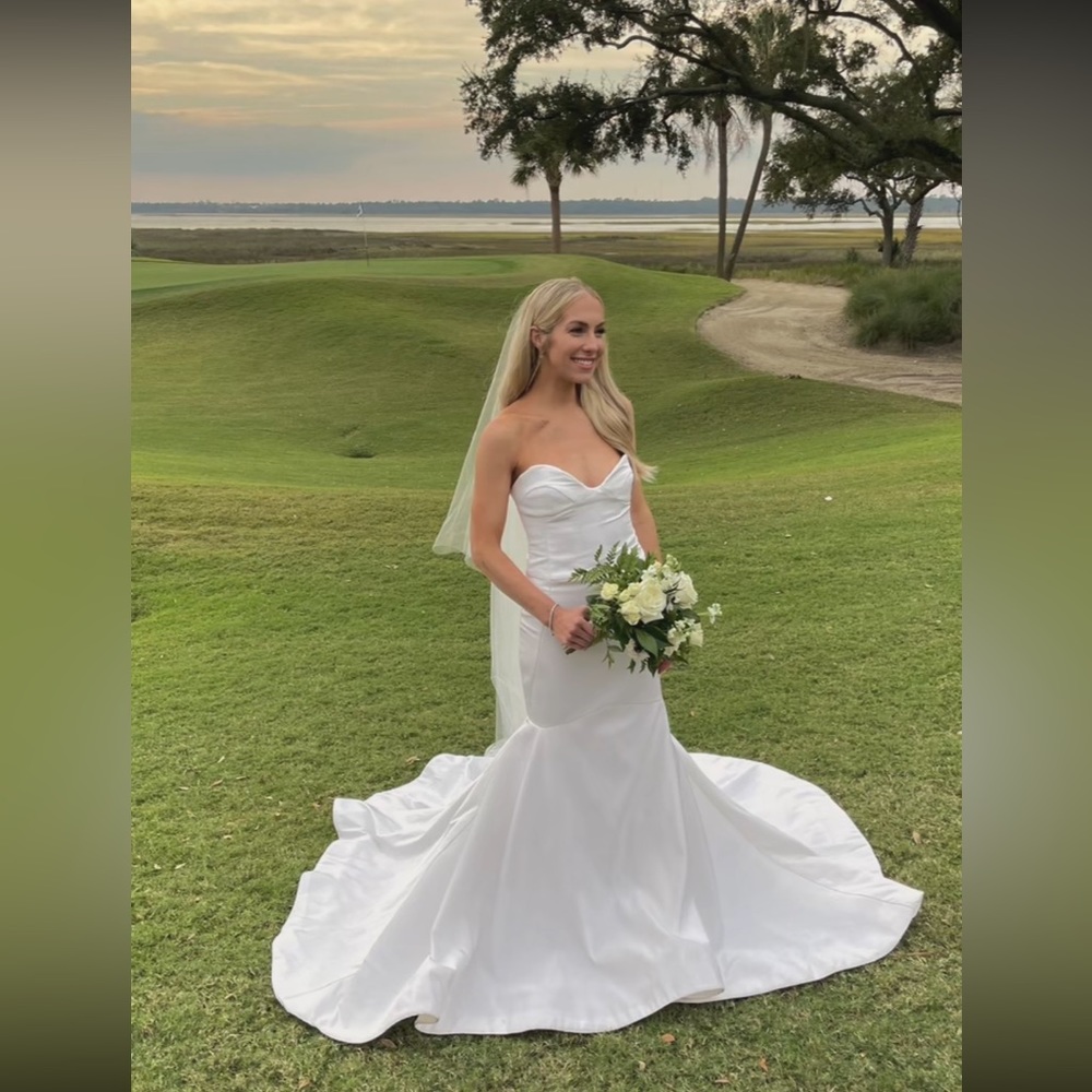 Custom made wedding dress! I’m 5’3. 120 lbs. size 27 pants and size 2/4 up top!